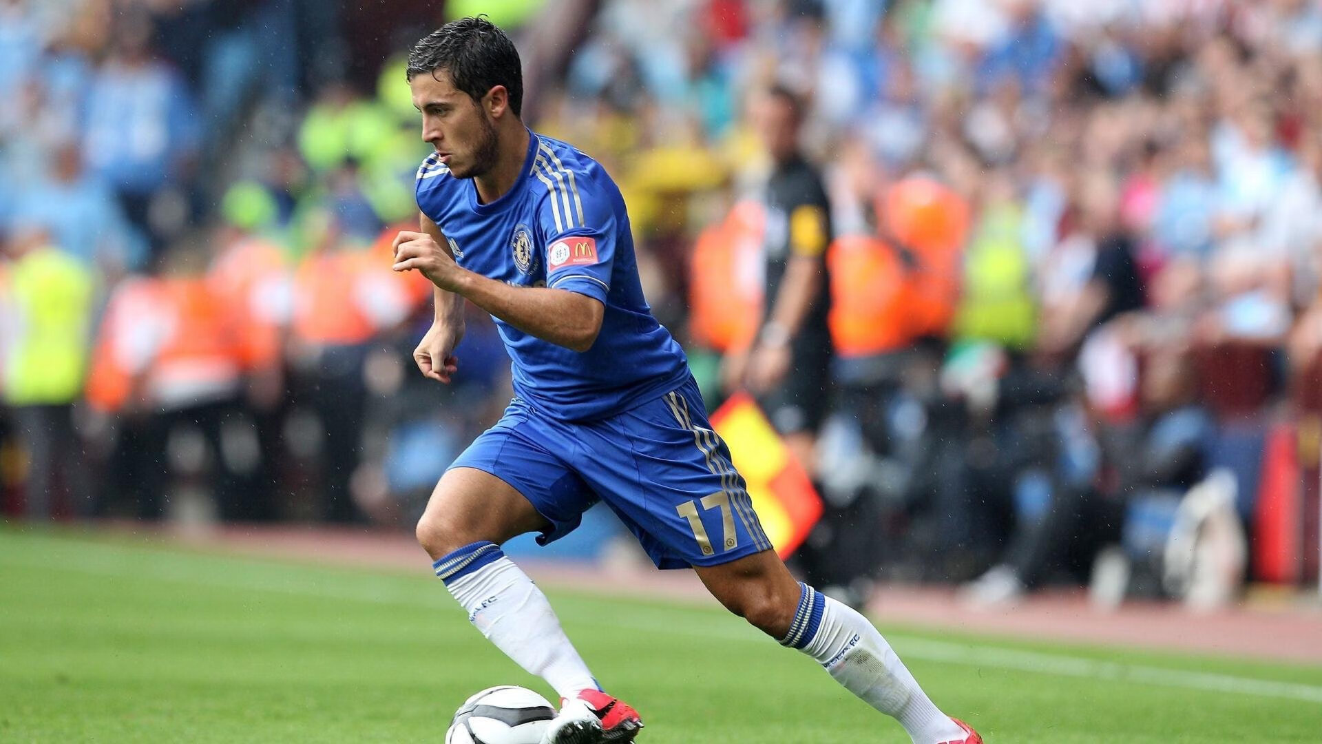 切沃队主场不敌AC米兰,连续多轮不胜压力巨大,切沃足球俱乐部