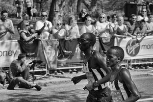 开云品牌-乌干达男篮在非洲预赛中拼搏奋战，迈向新高度，乌干达篮球比赛